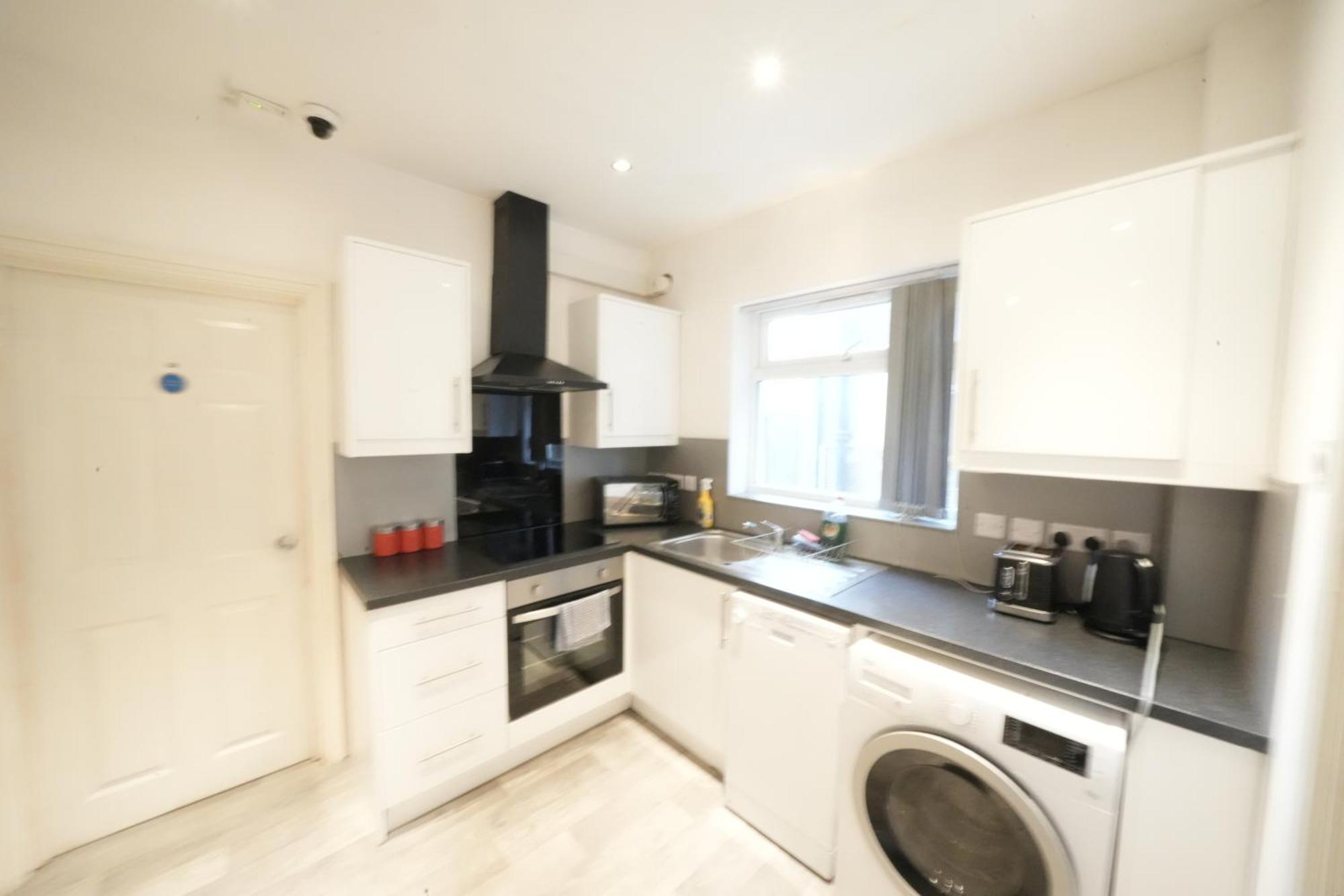 Grand Airport Ensuites Harmondsworth Buitenkant foto