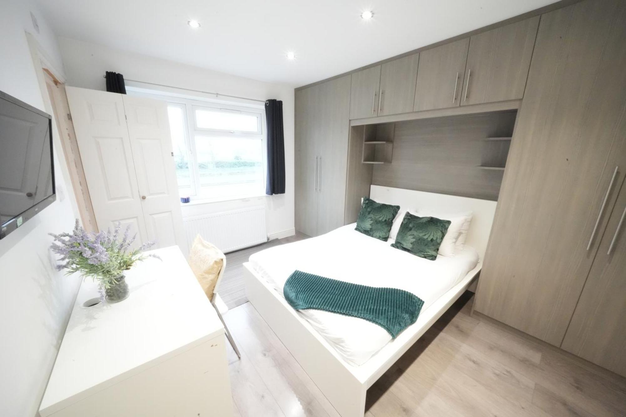 Grand Airport Ensuites Harmondsworth Buitenkant foto
